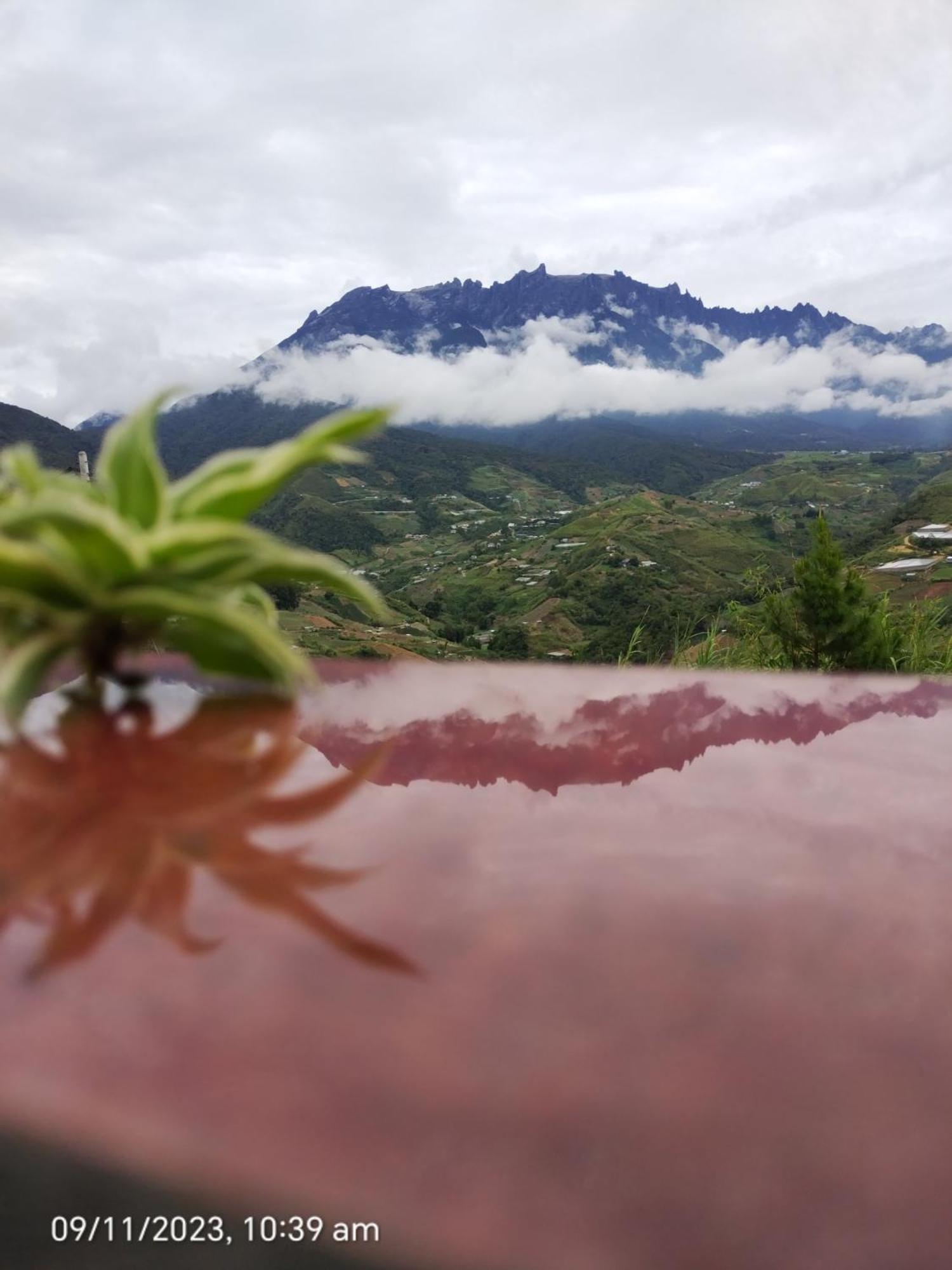 Highland Homestay Kundasang Ranau Esterno foto